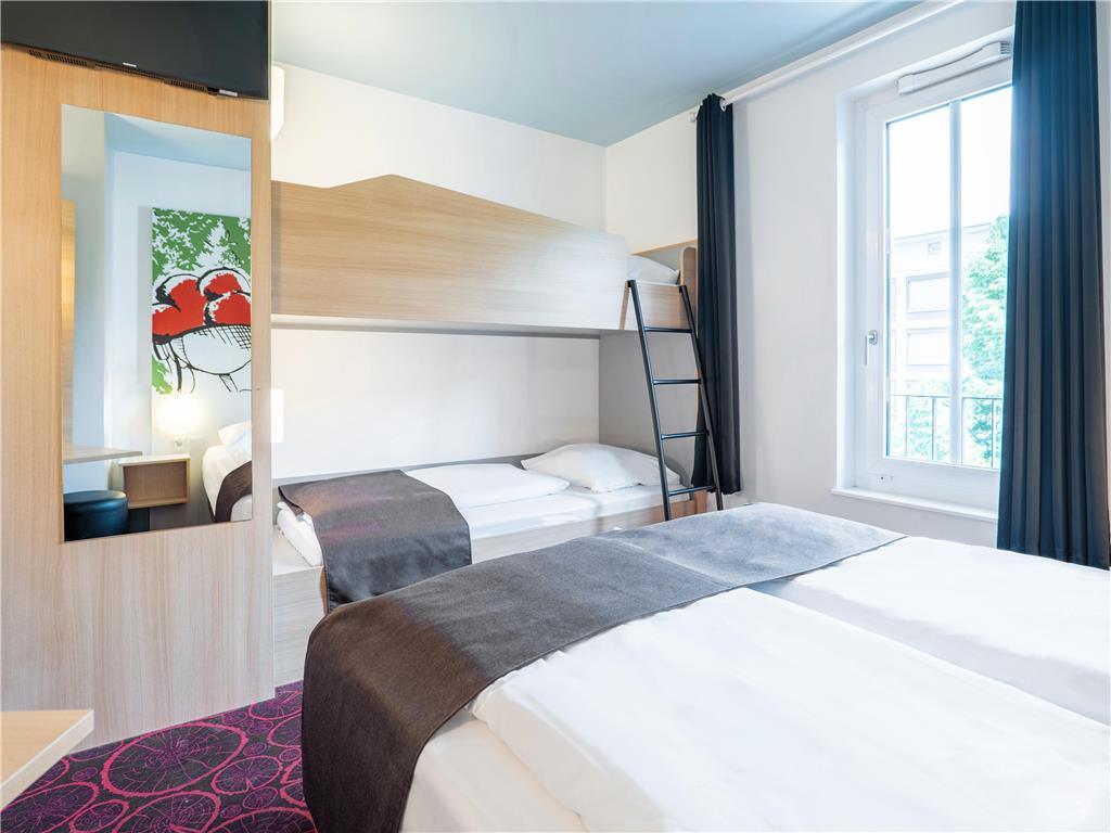 B&B Hotel Offenburg-City Quarto foto