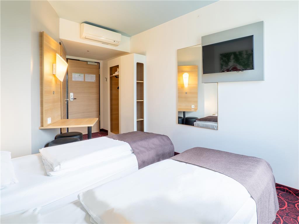 B&B Hotel Offenburg-City Quarto foto